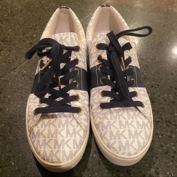 Michael Kors Shoes - 🎆 Michael Kors Keaton Lace Up Low Top Size…